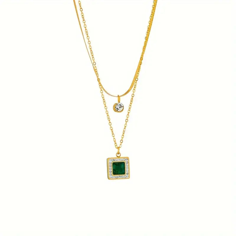 Klára – Collana in oro con pendente di smeraldo