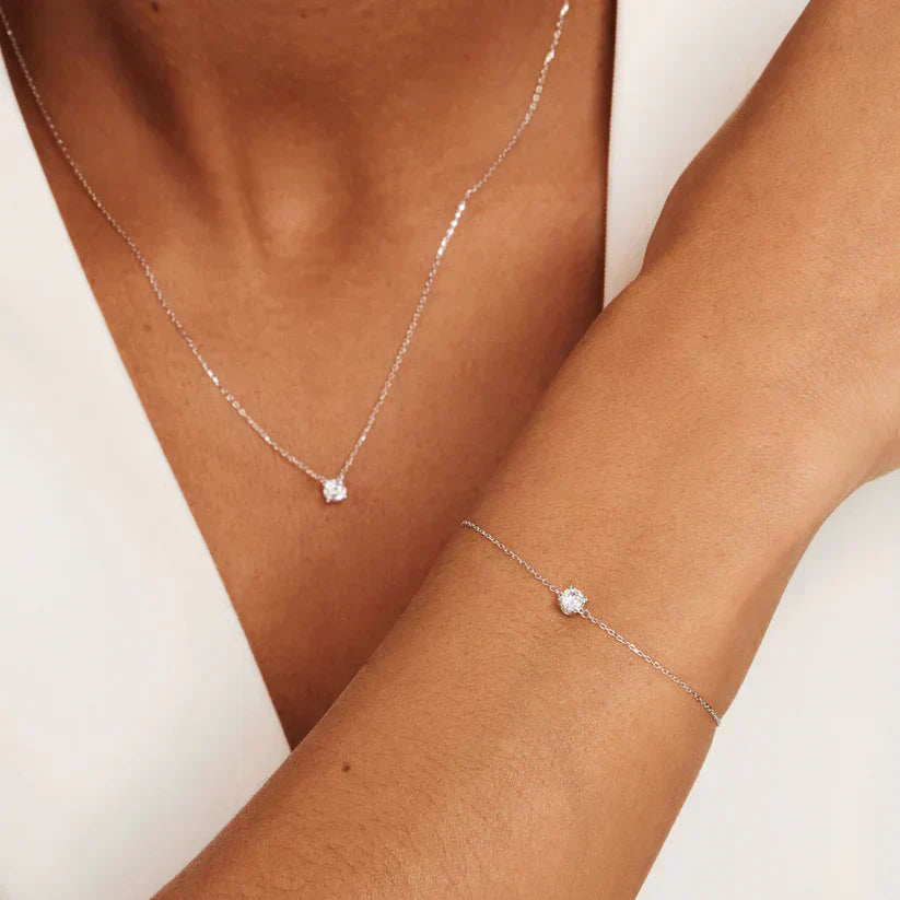 Postavka kamena Cléa moissanite
